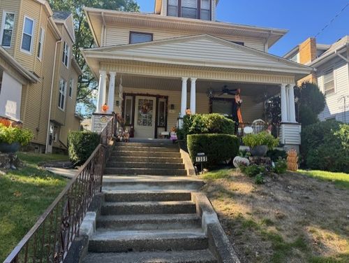 1305 Albert St, New Castle, PA, 16105-2636 | Card Image