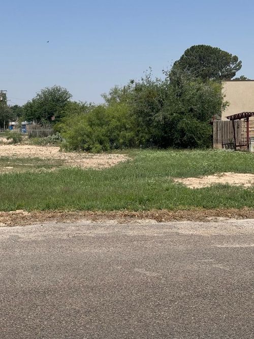 1-1508-1 N Rio St, Fort Stockton, TX, 79735-2910 | Card Image