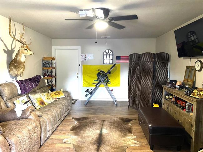 403 N Hall St, House other with 5 bedrooms, 3 bathrooms and null parking in Fairfield TX | Image 41
