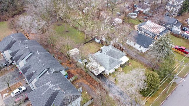 226 Charing Cross St, House other with 3 bedrooms, 1 bathrooms and 5 parking in Brantford ON | Image 42