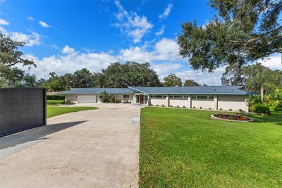 8711 E Cresco Lane, House other with 5 bedrooms, 6 bathrooms and null parking in Inverness FL | Image 2