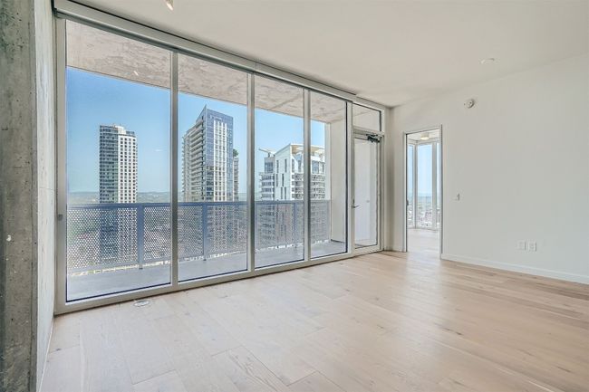 living room | Image 16