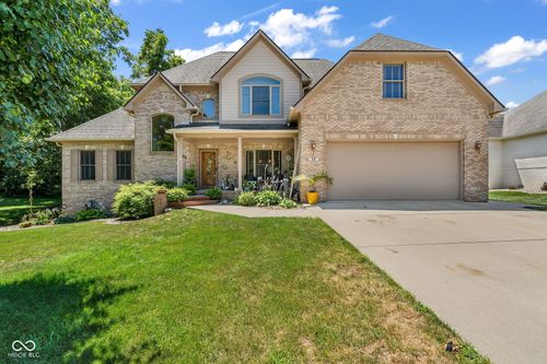39 Ridgeway Ct, Pittsboro, IN, 46167-9591 | Card Image