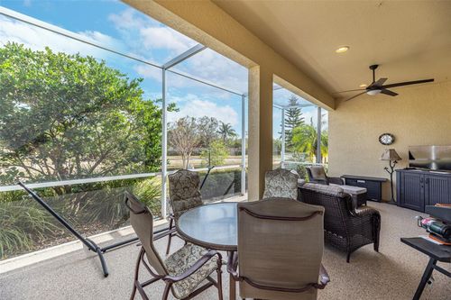 1649 Emerald Dunes Dr, SUN CITY CENTER, FL, 33573-4434 | Card Image