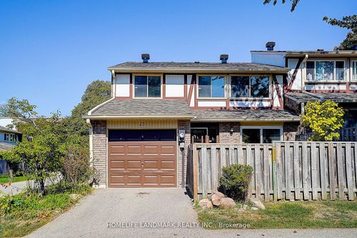 25 Bracken Fernway, North York, ON, M2J4L5 | Card Image