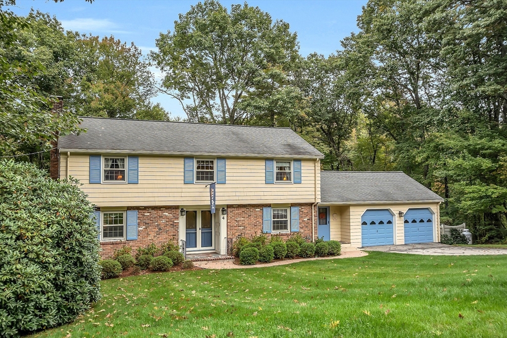 Embassy Ln, Andover, MA 01810