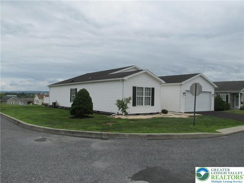 891 Biltmore Ave, Forks Twp, PA, 18040-7449 | Card Image