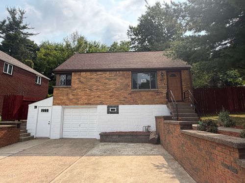 607 Beulah Rd, Penn Hills, PA, 15235-4206 | Card Image