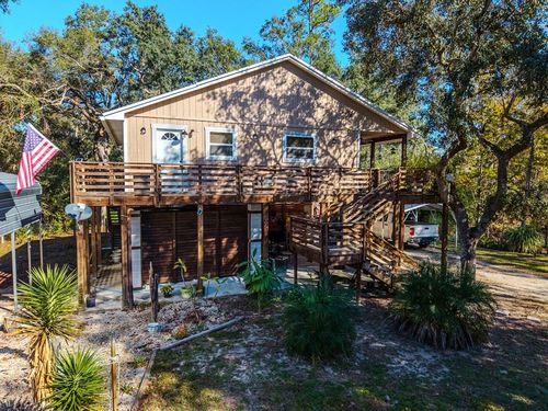 29 Se 226th Ave, Old Town, FL, 32680-5352 | Card Image