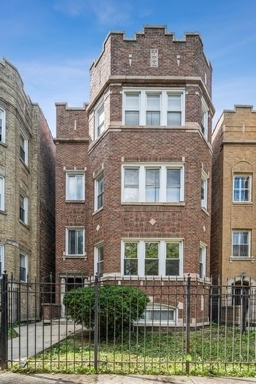 b-8120 S Maryland Ave, Chicago, IL, 60619-5193 | Card Image