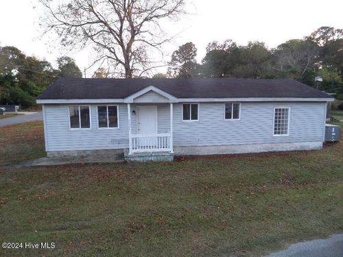 2201 Chestnut Avenue, New Bern, NC, 28562 | Card Image