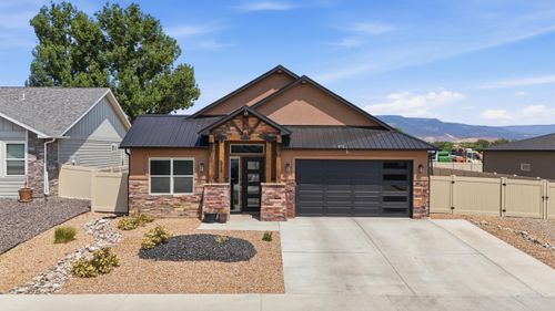 526 Desert Peach St, Clifton, CO, 81520-8000 | Card Image