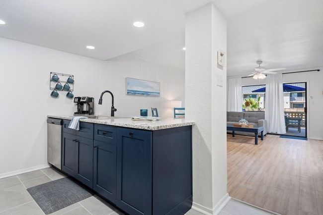 1907 Bayhouse Dr, Condo with 2 bedrooms, 2 bathrooms and null parking in Rockport TX | Image 4