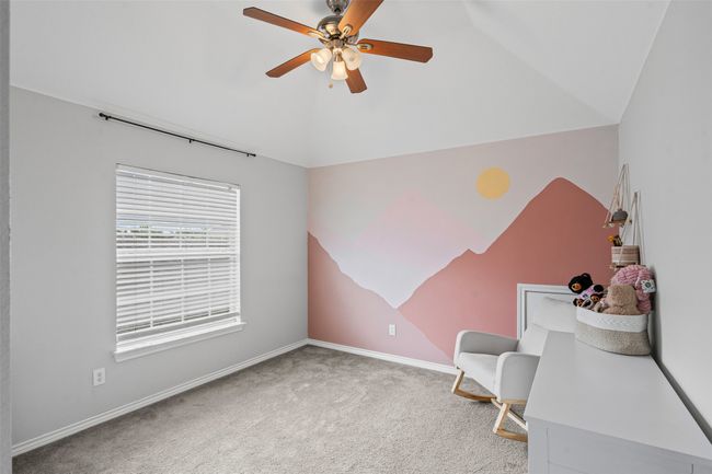 Upstairs bedroom | Image 26