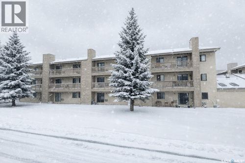 307-215 Tait Pl, Saskatoon, SK, S7H5L5 | Card Image