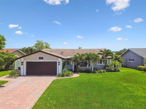 1432 50th Ave Ne, ST PETERSBURG, FL, 33703-3207 | Card Image