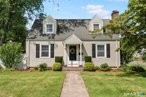 28 Horton Rd, Manchester, CT, 06042-2870 | Card Image
