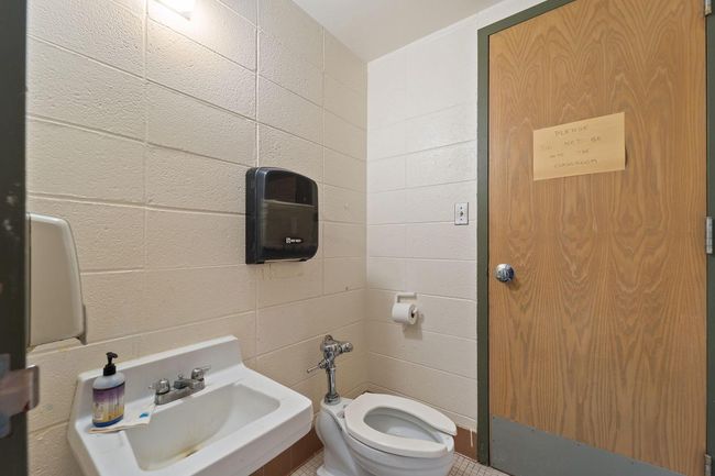 8223 N Port Washington Road, Home with 0 bedrooms, 0 bathrooms and 30 parking in Fox Point WI | Image 15