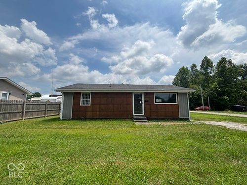 1009 N Church St, Austin, IN, 47102-1001 | Card Image