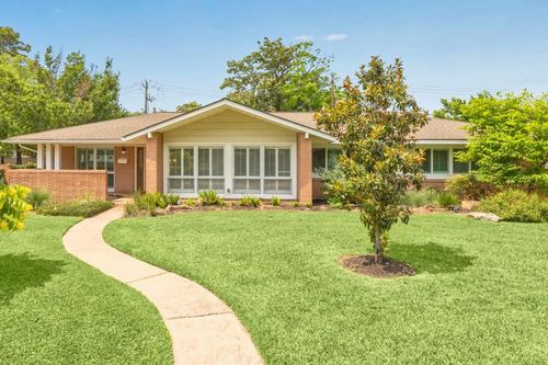 7222 Hartland Ave, Houston, TX, 77055-7617 | Card Image