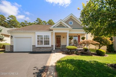 29 Vineyard Way, Home with 3 bedrooms, 3 bathrooms and null parking in Barnegat NJ | Image 1