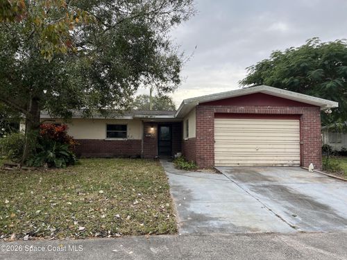 2431 Lakeview Dr, Melbourne, FL, 32935-2761 | Card Image