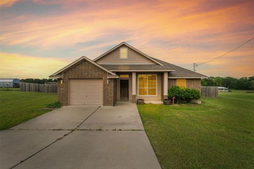 300 Morris St, Riesel, TX, 76682-3474 | Card Image