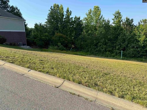 421 Bosque Cir, Blythewood, SC, 29016-7927 | Card Image