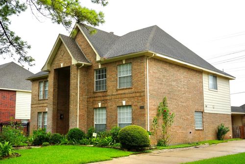 14226 Strutton Dr, Sugar Land, TX, 77498-5109 | Card Image