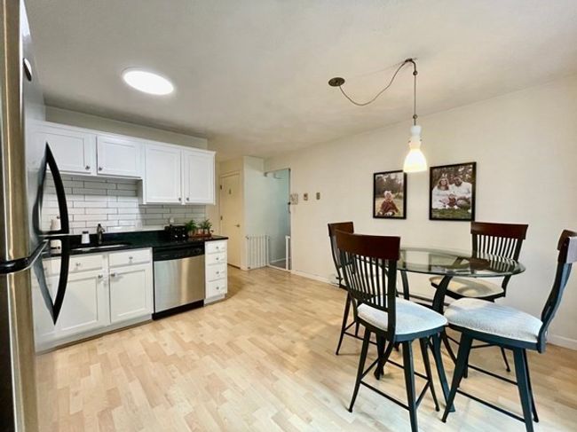 APT-104 - 4 Erick Rd, Condo with 2 bedrooms, 2 bathrooms and 2 parking in Mansfield MA | Image 7