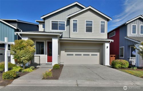 218 Sw 96th Ln, Seattle, WA, 98106-5107 | Card Image