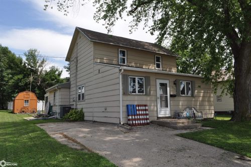 926 Boylan Ave, Carroll, IA, 51401-2143 | Card Image