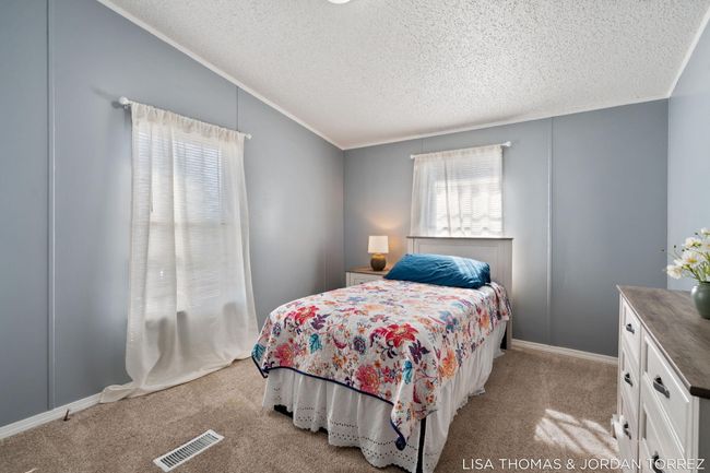 25-web-or-mls-A7403098 | Image 25