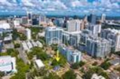 300 S Eola Dr, Orlando, FL, 32801-2802 | Card Image