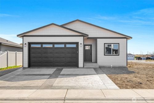 2396 Pacific St, Ephrata, WA, 98823-7501 | Card Image