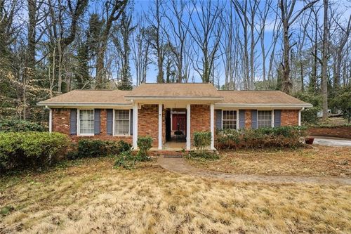 2897 Branchwood Dr, atlanta, GA, 30344-3818 | Card Image