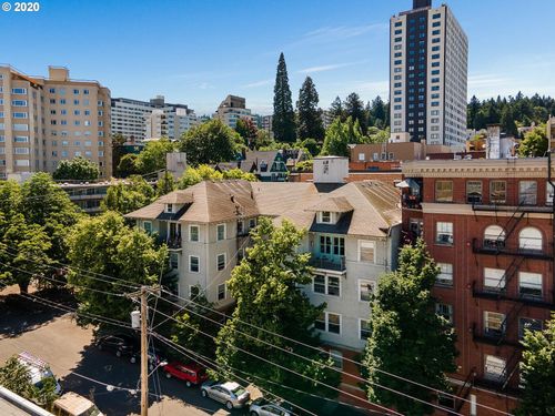 16-731 Sw King Ave, Portland, OR, 97205-1402 | Card Image