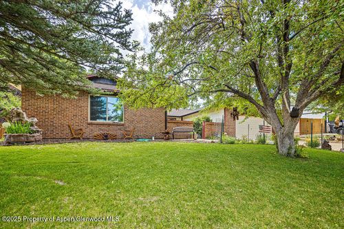 2928 Pinon Cir, Craig, CO, 81625-3627 | Card Image