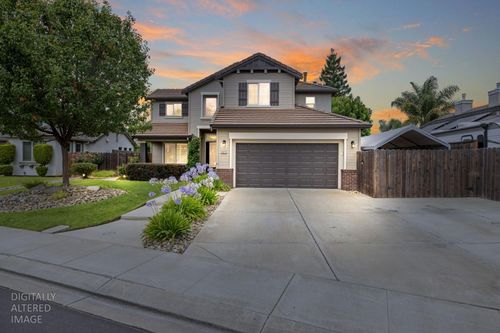 2073 Sundance Ave, Manteca, CA, 95337-8962 | Card Image