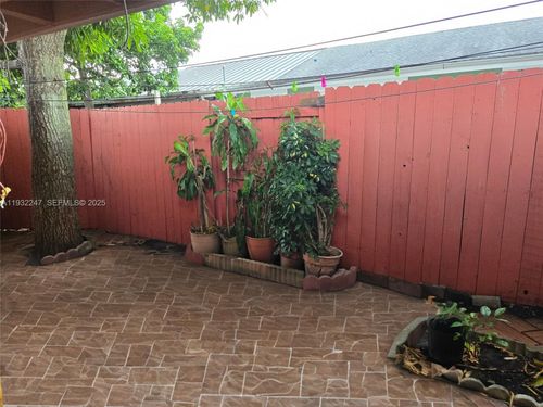 4457 Nw 185th St, Miami Gardens, FL, 33055-3075 | Card Image