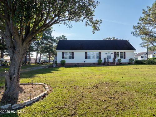 169 Luther Banks Rd, Richlands, NC, 28574-7267 | Card Image