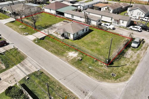 14149 Renault Street, Houston, TX, 77015 | Card Image