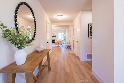 23582 Villena, Mission Viejo, CA, 92692-1851 | Card Image