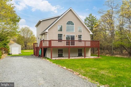 187 Maccauley Rd, Albrightsville, PA, 18210-8103 | Card Image