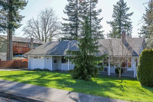 609 Totem Cres, Comox, BC, V9M3J8 | Card Image