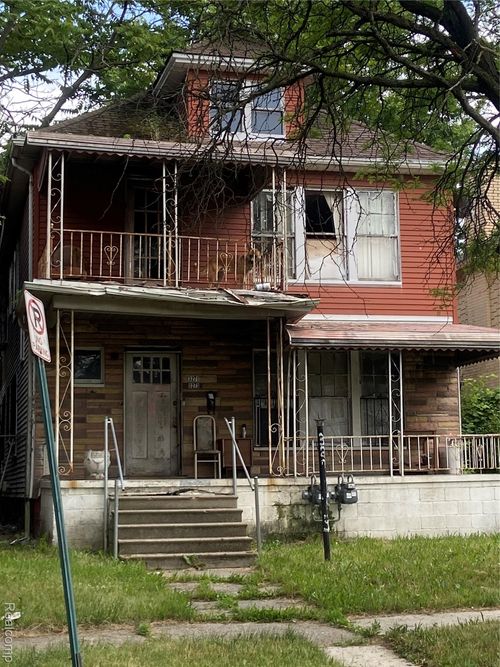 3271 Hazelwood St, Detroit, MI, 48206-2155 | Card Image