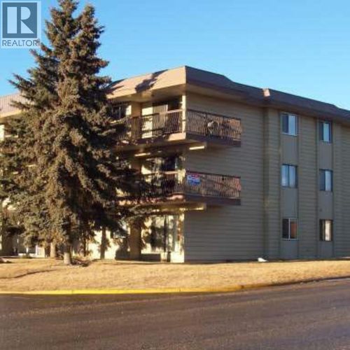 105-10216 102 Ave, Fort St John, BC, V1J2E5 | Card Image