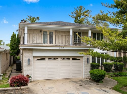 5312 Pratt Ave, Skokie, IL, 60077-3435 | Card Image