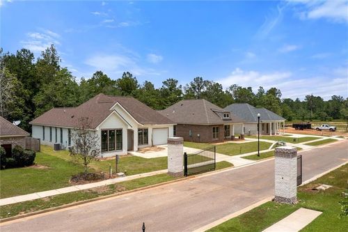 4074 Leighton Place Dr, Mobile, AL, 36693-5404 | Card Image