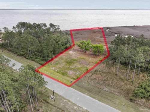 1062 Oyster Bay Dr, Milton, FL, 32583-7374 | Card Image